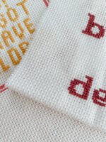 Exempel på ett broderi.